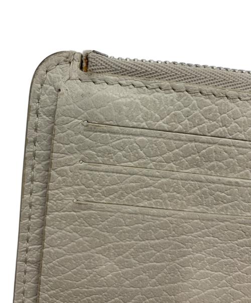 Maison Margiela（メゾンマルジェラ）Maison Margiela (メゾンマルジェラ) コインケース ホワイトの古着・服飾アイテム