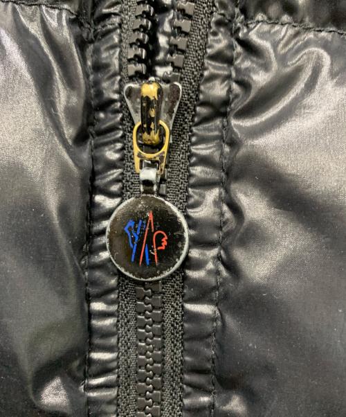 MONCLER（モンクレール）MONCLER (モンクレール) MOKAダウンコート ブラック サイズ:SIZE 00の古着・服飾アイテム