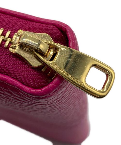 DOLCE & GABBANA（ドルチェ＆ガッバーナ）DOLCE & GABBANA (ドルチェ＆ガッバーナ) ラウンドファスナー財布 ピンクの古着・服飾アイテム