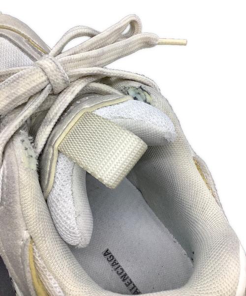BALENCIAGA（バレンシアガ）BALENCIAGA (バレンシアガ) カーゴスニーカー ホワイト×グレー サイズ:26の古着・服飾アイテム