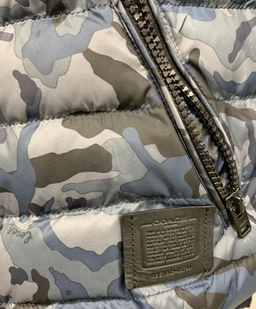 COACH（コーチ）COACH (コーチ) リバーシブルダウンジャケット ネイビー サイズ:XSサイズの古着・服飾アイテム