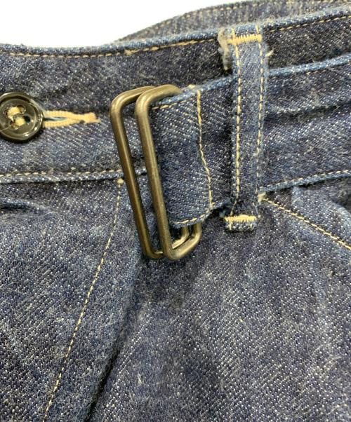 COMOLI（コモリ）COMOLI (コモリ) デニム ベルテッドパンツ インディゴ サイズ:SIZE 1の古着・服飾アイテム