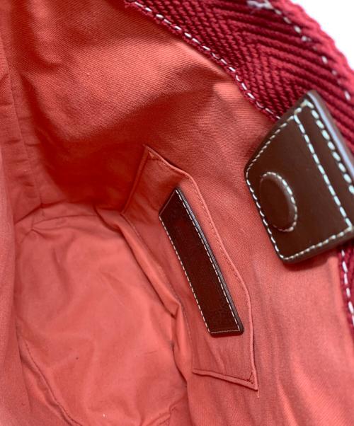 HUNTING WORLD（ハンティングワールド）HUNTING WORLD (ハンティングワールド) ショルダーバッグ ホワイト・レッド・オレンジの古着・服飾アイテム