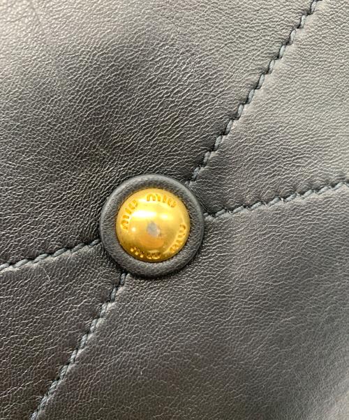 MIU MIU（ミュウミュウ）MIU MIU (ミュウミュウ) マテラッセ ブラックの古着・服飾アイテム