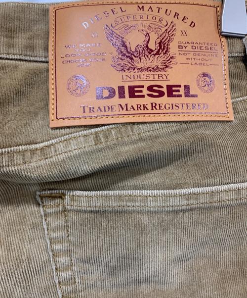 DIESEL（ディーゼル）DIESEL (ディーゼル) D-STRUKT　コーデュロイパンツ ブラウン サイズ:SIZE 76cm (W30)の古着・服飾アイテム