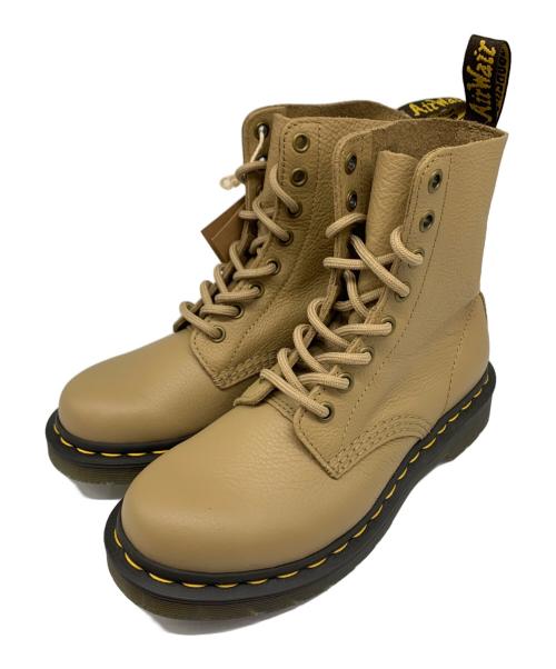 Dr.Martens（ドクターマーチン）Dr.Martens (ドクターマーチン) PASCAL VIRGINIA 8ホールブーツ ベージュ サイズ:UK4の古着・服飾アイテム