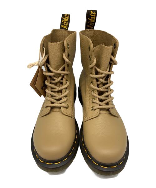 Dr.Martens（ドクターマーチン）Dr.Martens (ドクターマーチン) PASCAL VIRGINIA 8ホールブーツ ベージュ サイズ:UK4の古着・服飾アイテム