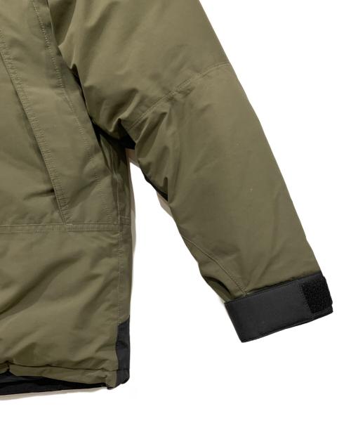 THE NORTH FACE（ザ ノース フェイス）THE NORTH FACE (ザ ノース フェイス) マウンテンダウンジャケット オリーブ×ブラック サイズ:Mサイズの古着・服飾アイテム