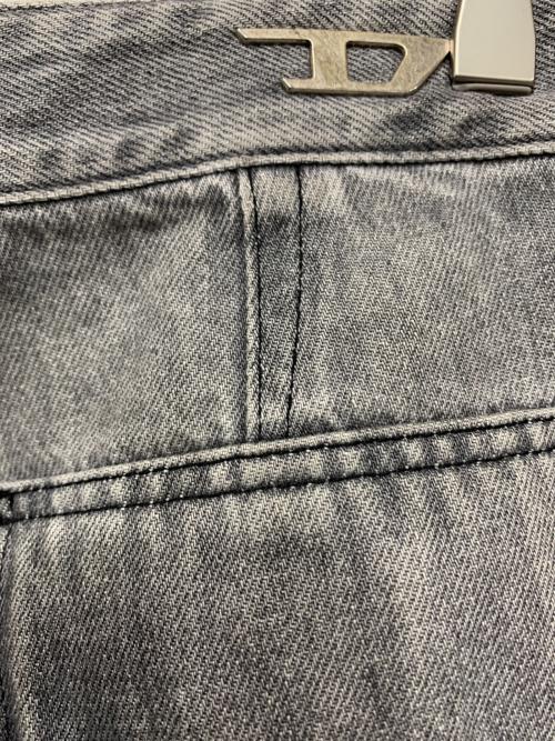 DIESEL（ディーゼル）DIESEL (ディーゼル) D-TOUCH-CARGO グレー サイズ:W26の古着・服飾アイテム