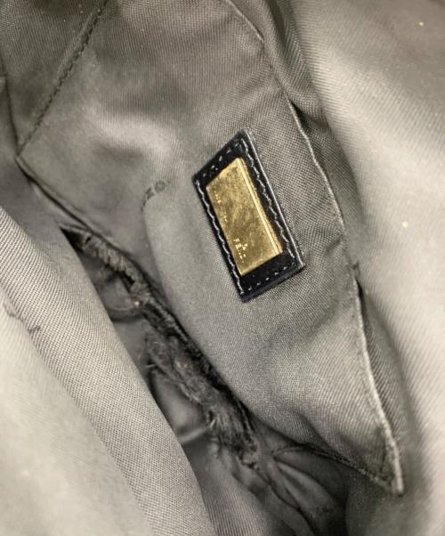 FENDI（フェンディ）FENDI (フェンディ) ショルダーバッグ ブラックの古着・服飾アイテム