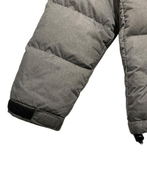 THE NORTH FACE（ザ ノース フェイス）THE NORTH FACE (ザ ノース フェイス) ダウンジャケット グレー×ブラック サイズ:Sの古着・服飾アイテム