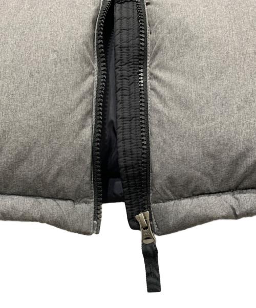 THE NORTH FACE（ザ ノース フェイス）THE NORTH FACE (ザ ノース フェイス) ダウンジャケット グレー×ブラック サイズ:Sの古着・服飾アイテム