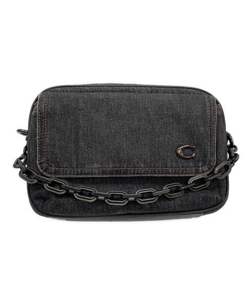 COACH（コーチ）COACH (コーチ) チャーターフラップクロスボディバッグ ブラックの古着・服飾アイテム
