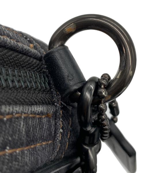 COACH（コーチ）COACH (コーチ) チャーターフラップクロスボディバッグ ブラックの古着・服飾アイテム