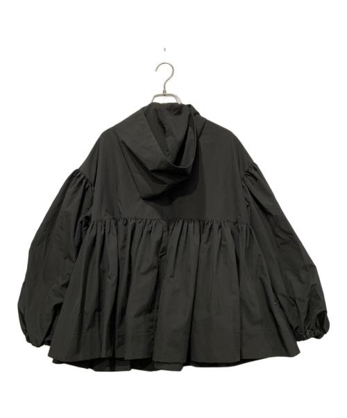 YOIHI（ヨイヒ）YOIHI (ヨイヒ) フリルギャザーマウンテンパーカー ブラック サイズ:Freeの古着・服飾アイテム
