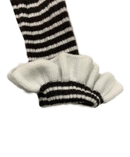 tyn.TGOR（トゴール）tyn.TGOR (トゴール) フリルカーディガン ホワイト×ブラック サイズ:FREEの古着・服飾アイテム