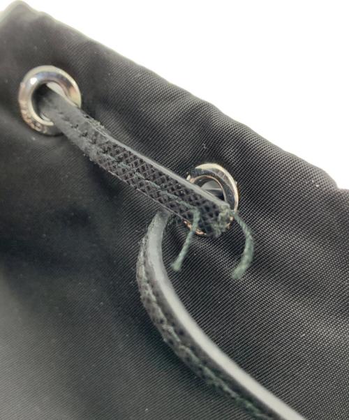 PRADA（プラダ）PRADA (プラダ) ナイロンミニポーチ ブラックの古着・服飾アイテム