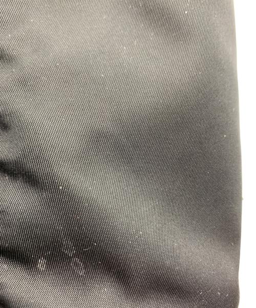 PRADA（プラダ）PRADA (プラダ) ナイロンミニポーチ ブラックの古着・服飾アイテム