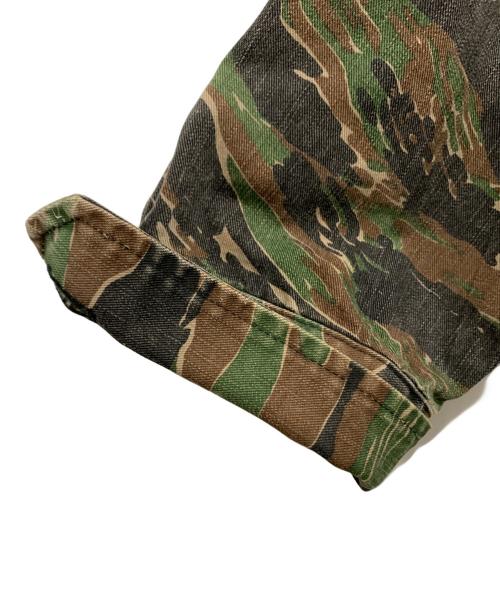 WTAPS（ダブルタップス）WTAPS (ダブルタップス) ミリタリーシャツ　2017 SNEAK COLLECTION グリーン×ブラック×ブラウン サイズ:SIZE 2の古着・服飾アイテム