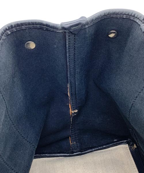 BALENCIAGA（バレンシアガ）BALENCIAGA (バレンシアガ) Navy カバ スモール ベージュ×ブラックの古着・服飾アイテム