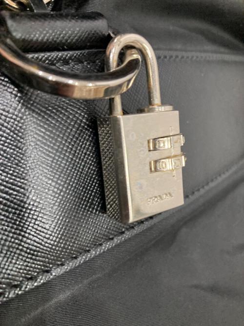 PRADA（プラダ）PRADA (プラダ) ナイロンボストンバッグ ブラックの古着・服飾アイテム