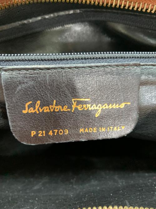 Salvatore Ferragamo（サルヴァトーレ フェラガモ）Salvatore Ferragamo (サルヴァトーレ フェラガモ) スエードトートバッグ ブラウン×パープルの古着・服飾アイテム