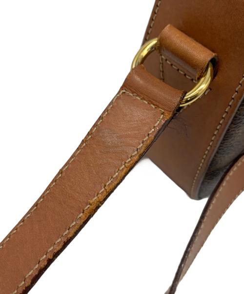 CELINE（セリーヌ）CELINE (セリーヌ) マカダム　ショルダーバッグ ブラウンの古着・服飾アイテム