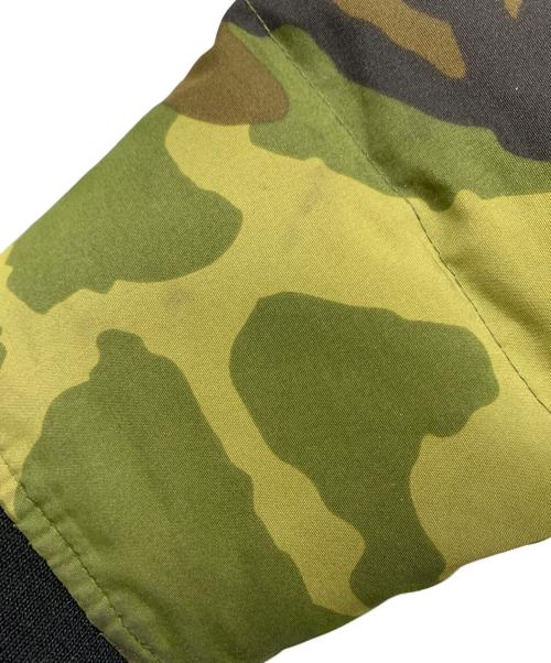 CANADA GOOSE（カナダグース）CANADA GOOSE (カナダグース) WYNDHAM PARKA グリーン×カーキ サイズ:SIZE Sの古着・服飾アイテム