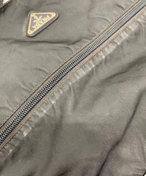 PRADA（プラダ）PRADA (プラダ) ナイロンショルダーバッグ ブラックの古着・服飾アイテム