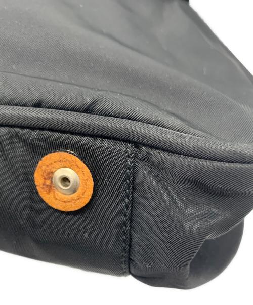 PRADA（プラダ）PRADA (プラダ) ワンショルダーナイロンバッグ ブラックの古着・服飾アイテム