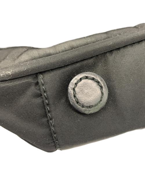 PRADA（プラダ）PRADA (プラダ) ワンショルダーナイロンバッグ ブラックの古着・服飾アイテム