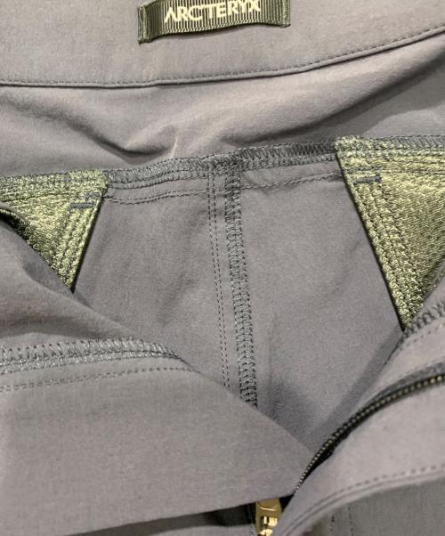 ARC'TERYX（アークテリクス）ARC'TERYX (アークテリクス) CRONIN SHORT 11 ネイビー サイズ:SIZE 28の古着・服飾アイテム