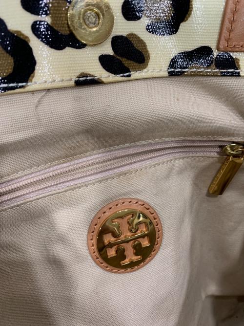 TORY BURCH（トリーバーチ）TORY BURCH (トリーバーチ) トートバッグ ベージュ×アイボリー×ブラックの古着・服飾アイテム