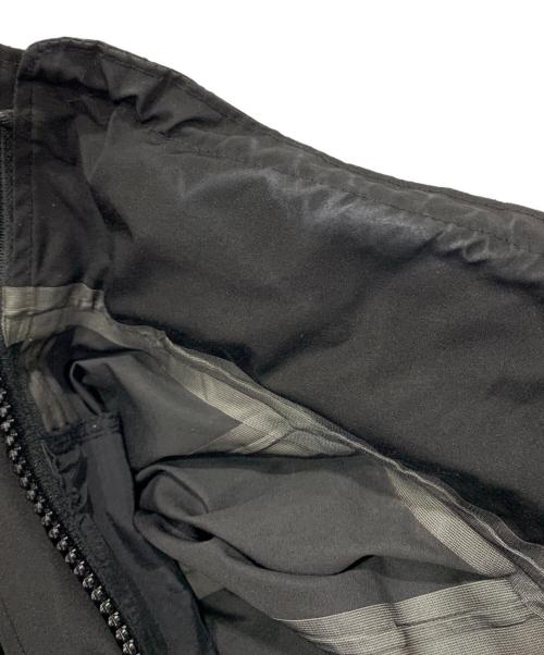 MORGAN MEMPHIS BELLE（モーガン メンフィス ベル）MORGAN MEMPHIS BELLE (モーガン メンフィス ベル) ECWCS GEN2パーカ ブラック サイズ:SIZE XSの古着・服飾アイテム