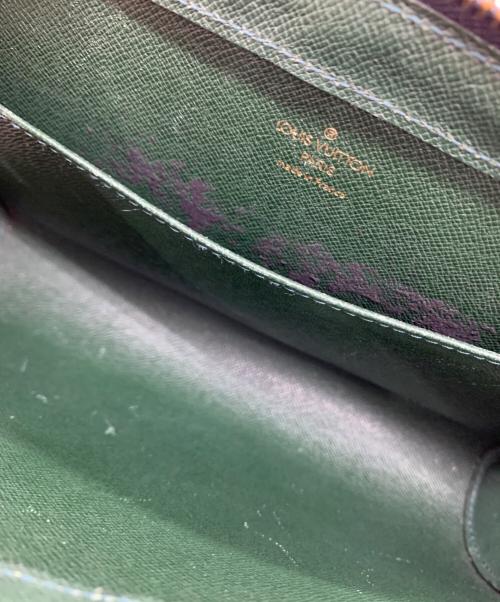 LOUIS VUITTON（ルイ ヴィトン）LOUIS VUITTON (ルイ ヴィトン) タイガ　バイカル グリーンの古着・服飾アイテム