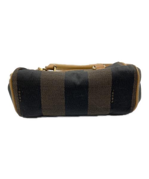 FENDI（フェンディ）FENDI (フェンディ) ペカン　ショルダーバッグ ブラック×オリーブの古着・服飾アイテム