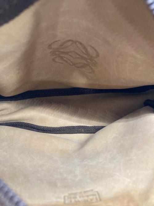 LOEWE（ロエベ）LOEWE (ロエベ) ショルダーバッグ ベージュの古着・服飾アイテム