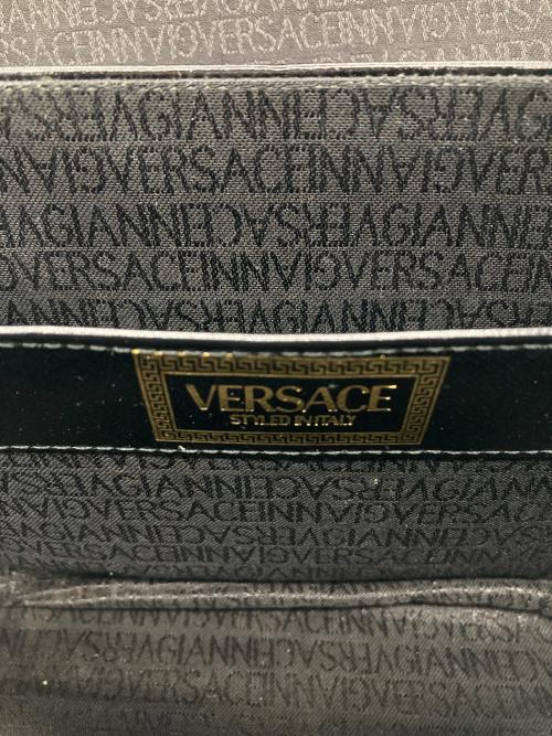 GIANNI VERSACE（ジャンニ・ヴェルサーチ）GIANNI VERSACE (ジャンニ・ヴェルサーチ) バニティポーチ ブラックの古着・服飾アイテム