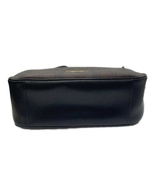 COACH（コーチ）COACH (コーチ) シグネチャー　ショルダーバッグ ブラウンの古着・服飾アイテム