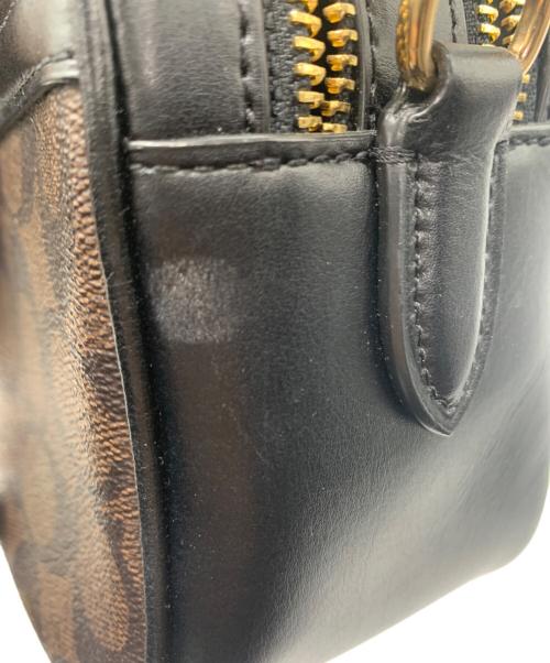 COACH（コーチ）COACH (コーチ) シグネチャー　ショルダーバッグ ブラウンの古着・服飾アイテム