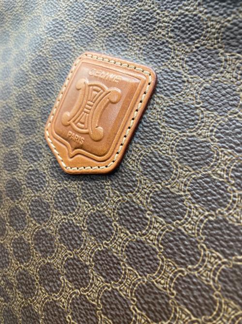 CELINE（セリーヌ）CELINE (セリーヌ) ワンショルダーバッグ ブラウンの古着・服飾アイテム