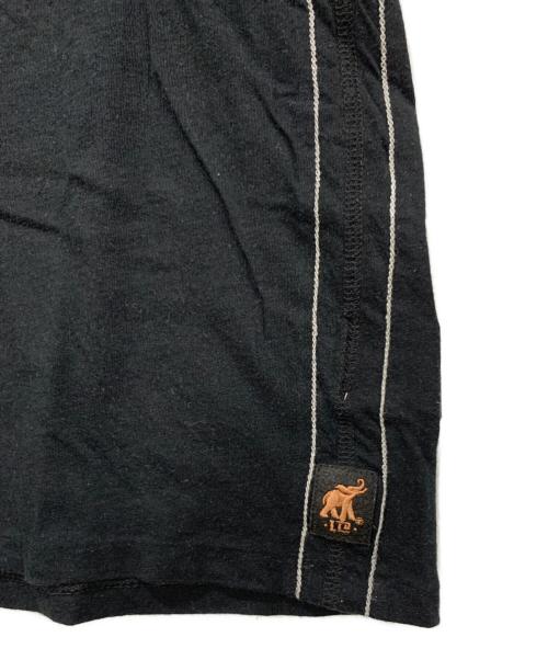SCHLUSSEL（シュリセル）SCHLUSSEL (シュリセル) TRUNK SHOW (トランクショ) 半袖カットソー ブラック サイズ:SIZE 3の古着・服飾アイテム