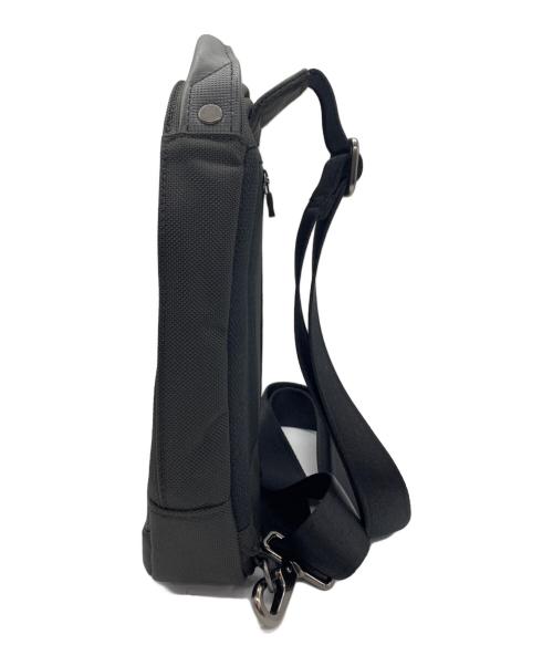 VICTORINOX（ビクトリノックス）VICTORINOX (ビクトリノックス) アーキテクチャーアーバン2スリングバッグ ブラックの古着・服飾アイテム