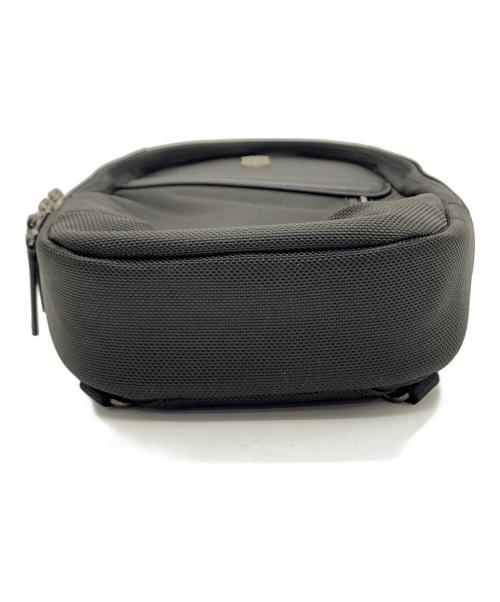 VICTORINOX（ビクトリノックス）VICTORINOX (ビクトリノックス) アーキテクチャーアーバン2スリングバッグ ブラックの古着・服飾アイテム