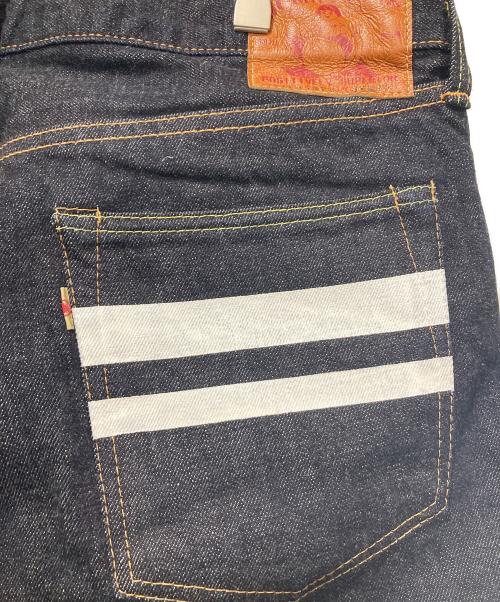 MOMOTARO JEANS（桃太郎ジーンズ）MOMOTARO JEANS (桃太郎ジーンズ) 出陣ナローテーパード デニムパンツ インディゴ サイズ:38/33の古着・服飾アイテム