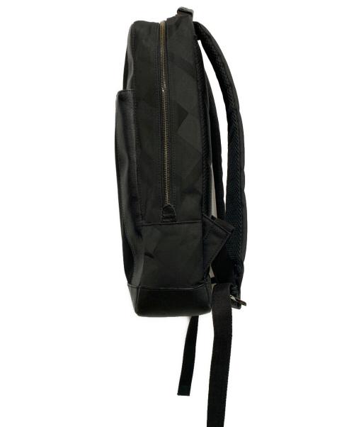 BLACK LABEL CRESTBRIDGE（ブラックレーベル クレストブリッジ）BLACK LABEL CRESTBRIDGE (ブラックレーベル クレストブリッジ) リュック ブラックの古着・服飾アイテム