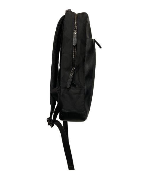 BLACK LABEL CRESTBRIDGE（ブラックレーベル クレストブリッジ）BLACK LABEL CRESTBRIDGE (ブラックレーベル クレストブリッジ) リュック ブラックの古着・服飾アイテム