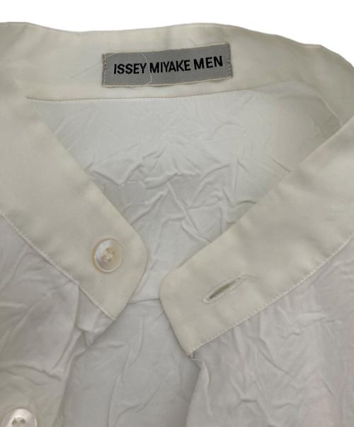 ISSEY MIYAKE MEN（イッセイミヤケメン）ISSEY MIYAKE MEN (イッセイミヤケメン) 長袖シャツ ホワイト サイズ:Sの古着・服飾アイテム