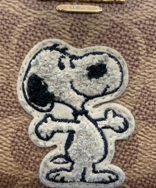 COACH（コーチ）COACH (コーチ) PEANUTS　キャンバス・シグネチャー ベージュの古着・服飾アイテム