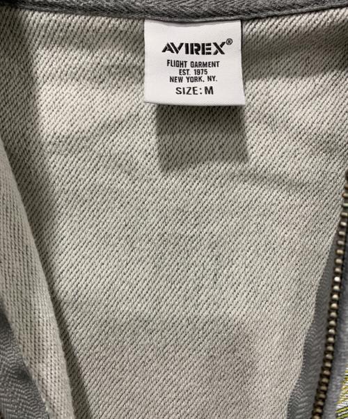 AVIREX（アヴィレックス）AVIREX (アヴィレックス) ジップパーカー　FINAL FANTASY VII REMAKE グレー サイズ:SIZE Mの古着・服飾アイテム